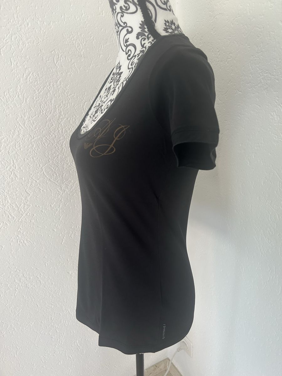 Armani T-shirt: Maglietta Armani taglia S – Nuovo (secondo la descrizione) da Locarno venduto da Matic04 1