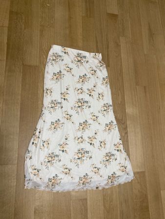 Skirts Shein floral print