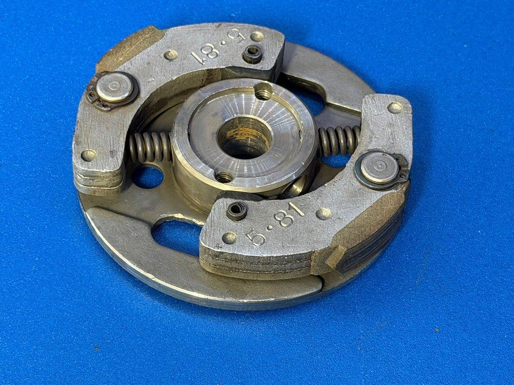 Parti ricambio per ciclomotori: Puch 2 Backen Kupplung original – Usato da Bolken venduto da si.x.las