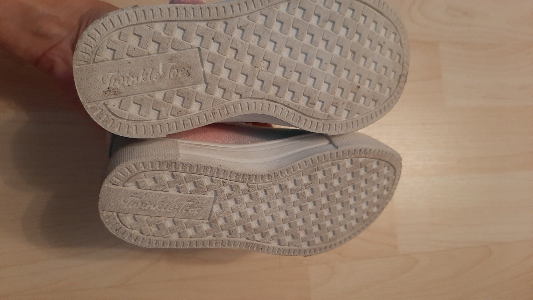 Scarpe per ragazze: K..41) Twinkle Toes Schuhe Gr. 24 Mädchen – Usato da Wil SG venduto da Saxer1 2
