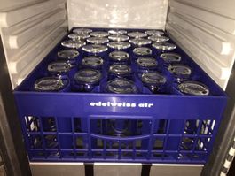 Edelweiss Air Glass rack + 28 glasses.