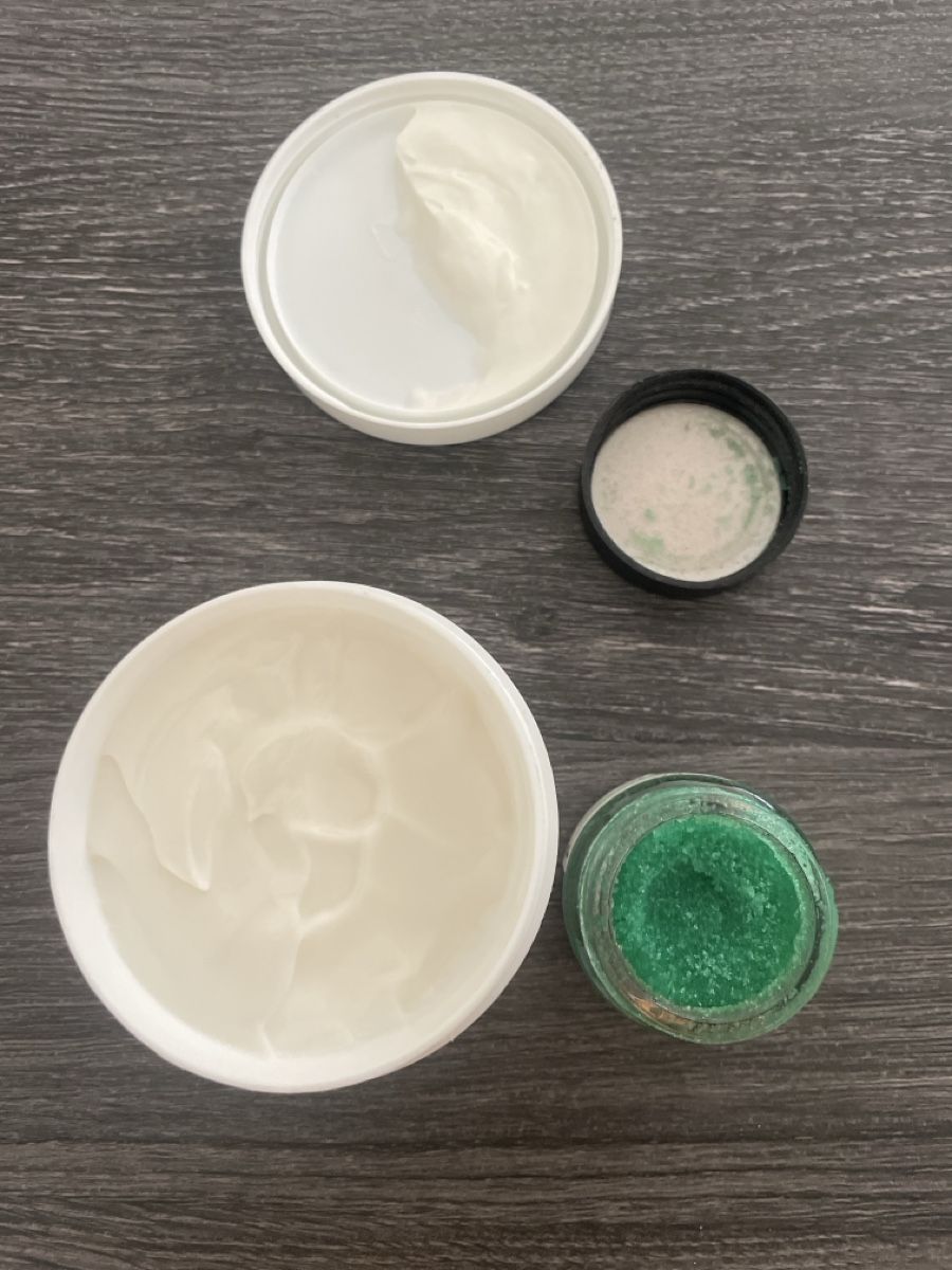 Lush Idratazione: Lush - Körperbutter & Lippenpeeling – Usato da Glattpark (Opfikon) venduto da Rusalkaa 2