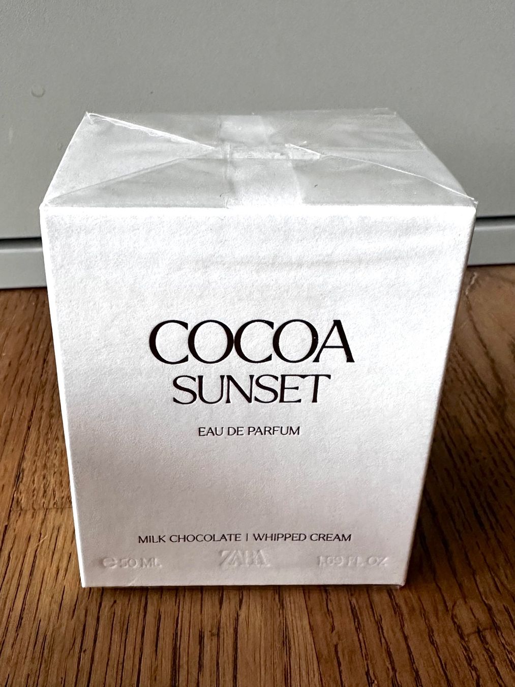 Zara Profumi & Eau de Toilette: ZARA COCOA SUNSET EAU DE PARFUM 50 ML – Nuovo e nell'imballaggio originale da Haldenstein venduto da enie123