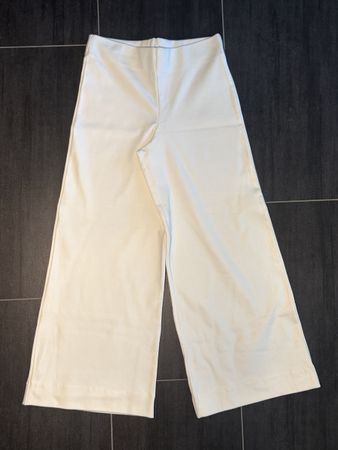 Hosen Mango weiss Grösse S neuwertiger Zustand 