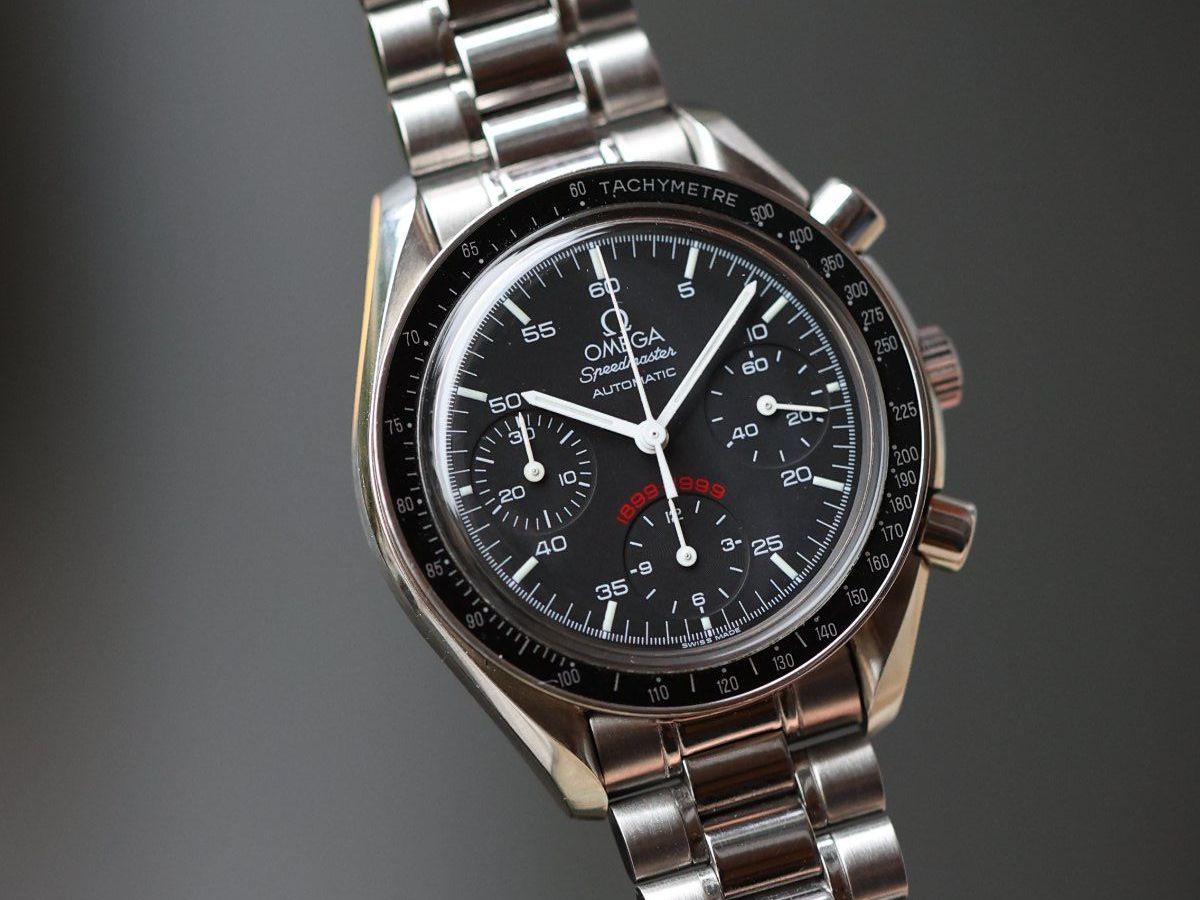 Omega Orologi: Omega Speedmaster Reduced 'AC Milan Limited Edition' – Usato da Zürich venduto da Lazulivintagewatches
