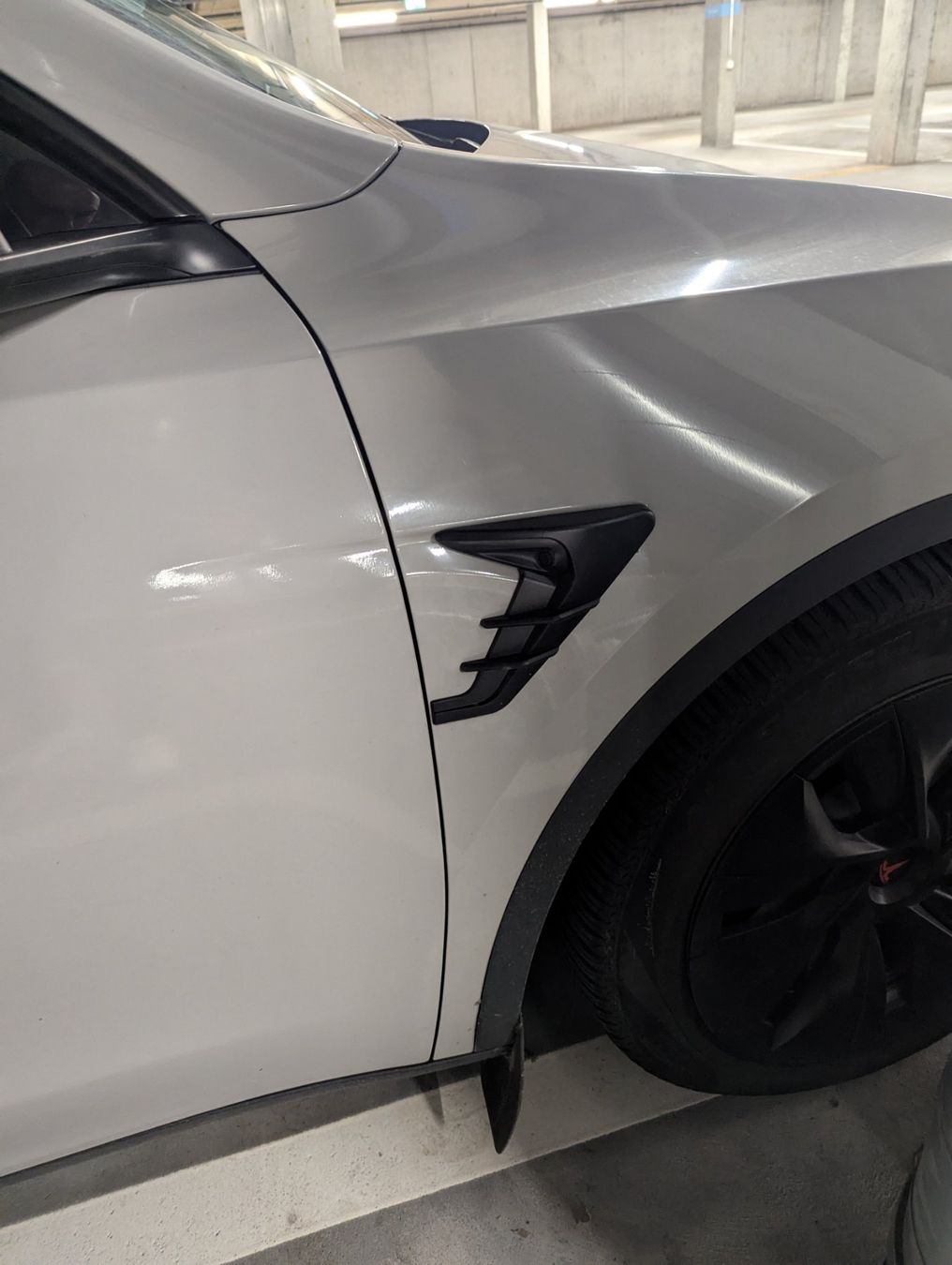 Tutti pezzi di ricambio auto: Tesla Model Y Seitenkamera Abdeckung 2 Stk. – Usato da Birsfelden venduto da DealWithStil 4