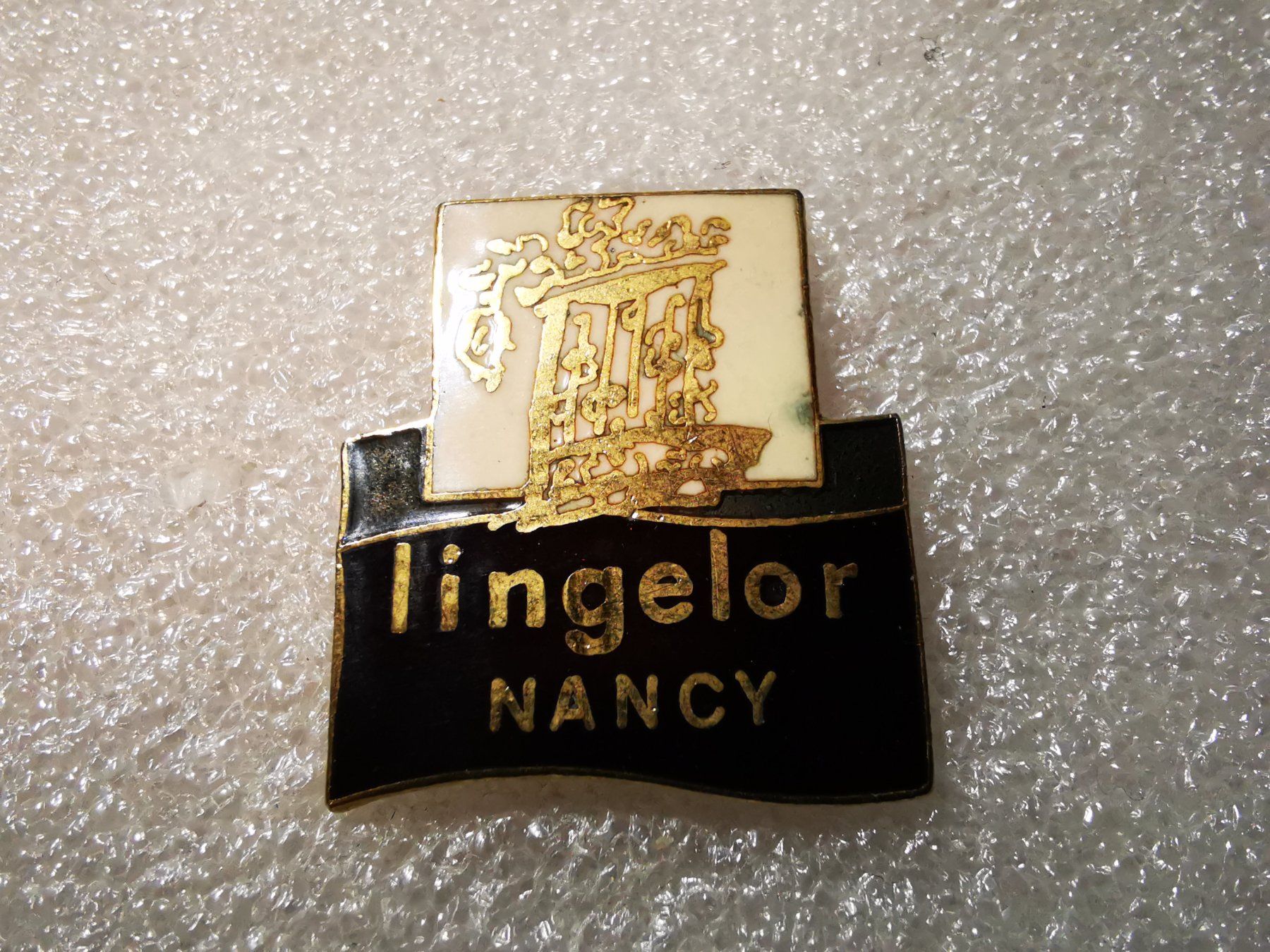 Plaquettes & Badges: Ansteckpin 5: Lingelor Nancy – D'occasion à Oppligen par Pin-Fall-Shop