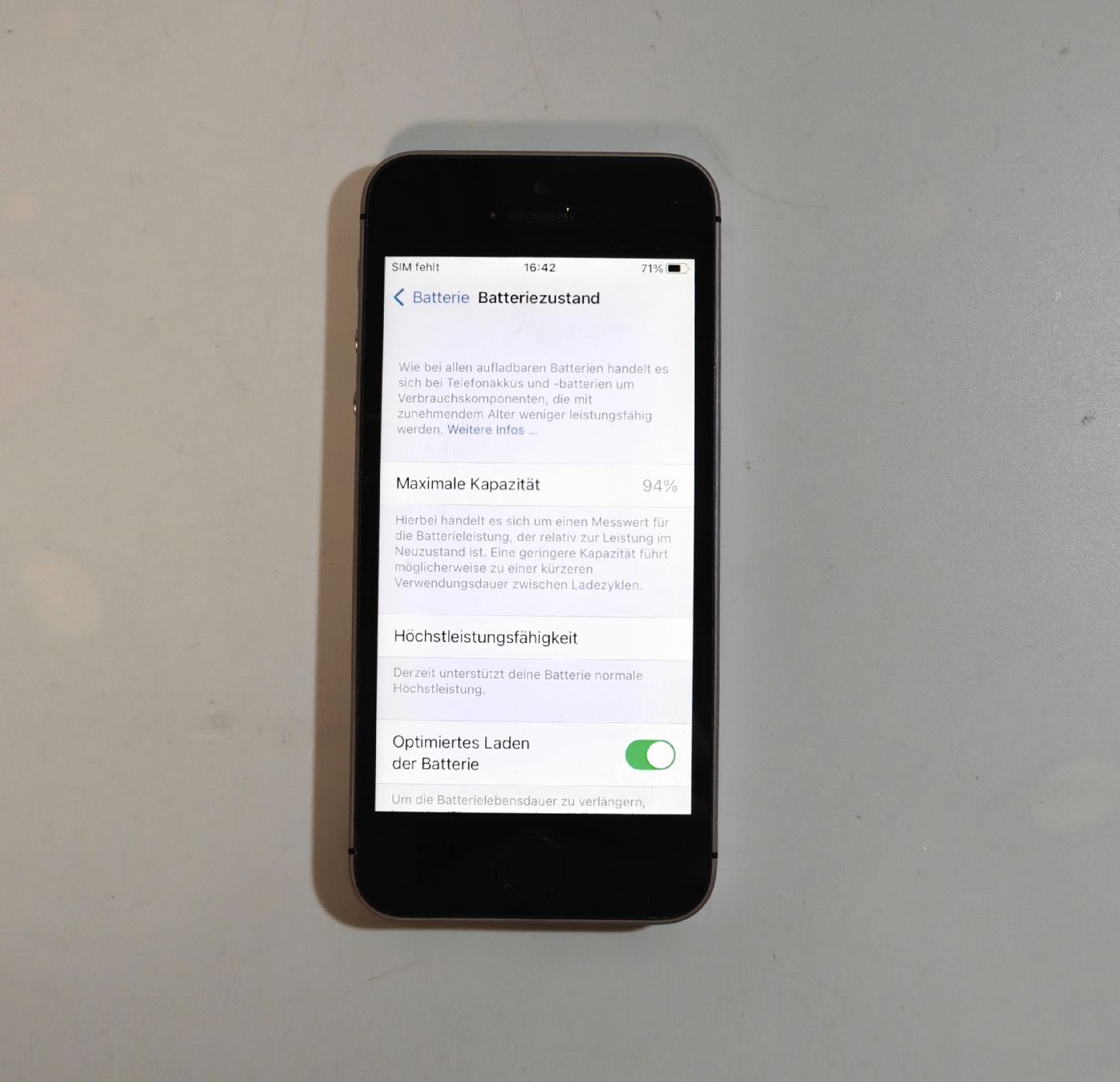 Apple Telefoni cellulari / Smartphones: iPhone SE – Usato da Ehrendingen venduto da Rocky985 4