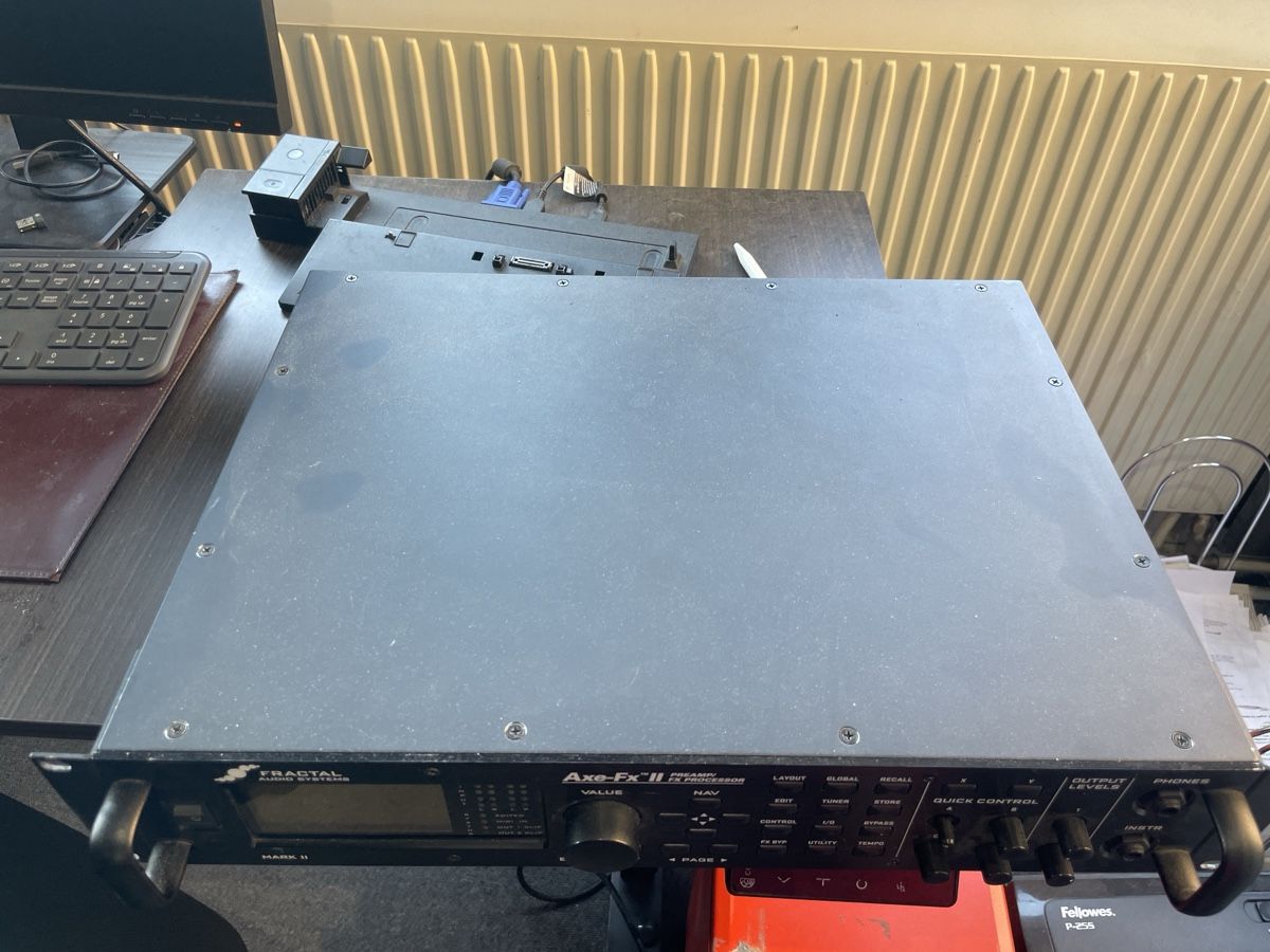 Fractal Audio Amplificatori: Fractal Audio Axe FX II Mark II – Usato da Bäch SZ venduto da inf_jgc8