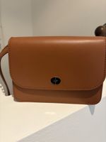 Loropiana Brown Leather Crossbody Bag - Stylish!