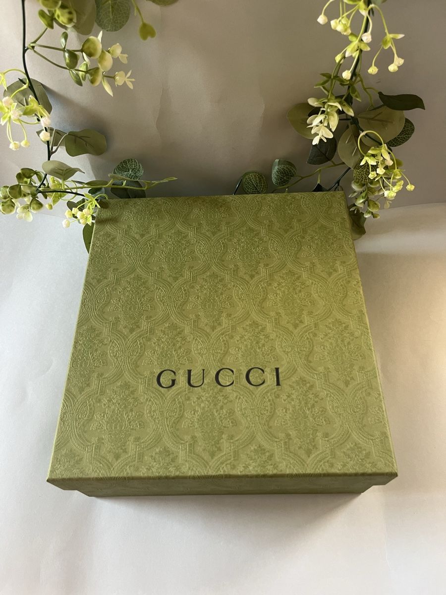 Gucci Scarpe da donna: Gucci Interlocking G Leather Platform Sandals White EU37.5 – Nuovo (secondo la descrizione) da Lausanne venduto da S_luxury 9