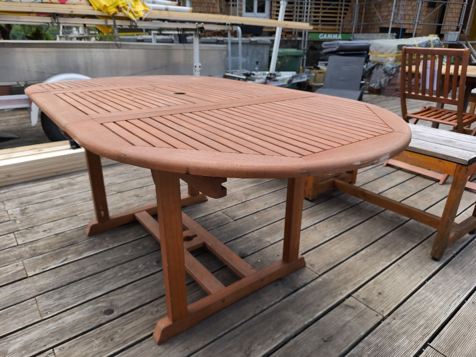 Tavoli: schoener neuwertiger gartentisch 180x100 – Usato da Göschenen venduto da kai_9ppg 1