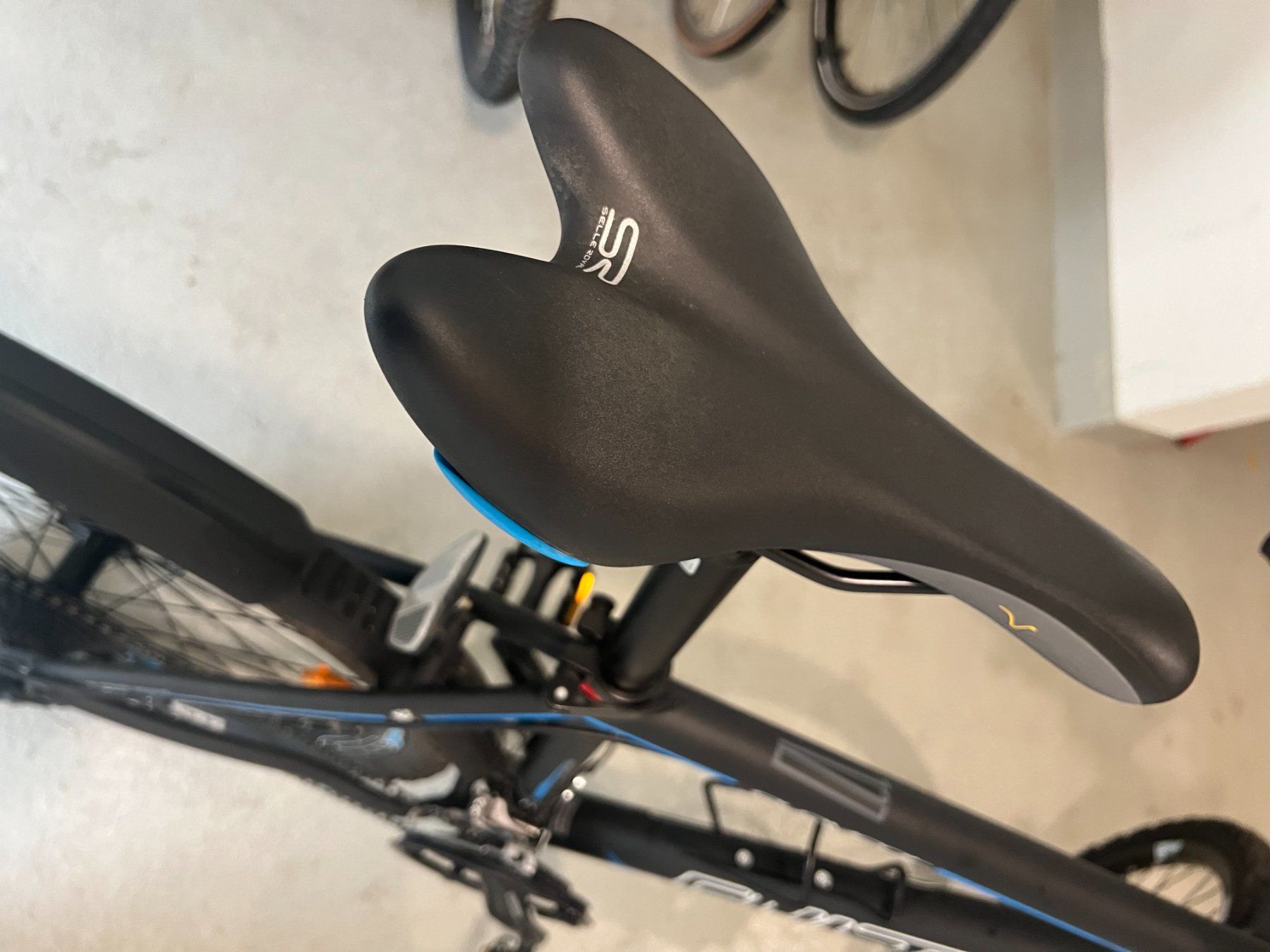 Biciclette: Fahrrad MTB 48cm Element2 26`` CULT – Usato da Adliswil venduto da tob_v6kn 9