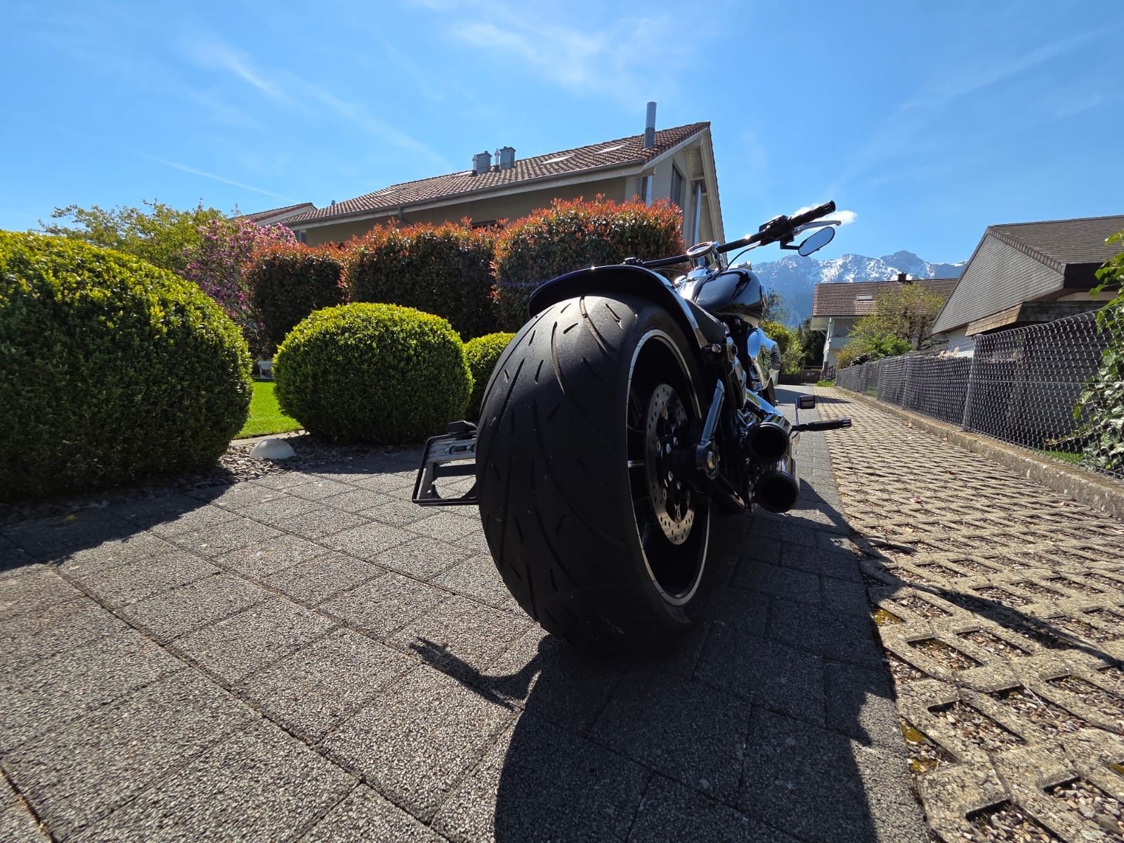 Harley-Davidson Chopper: Harley-Davidson FXSB Softail Breakout, MFK 16.06.26 – Usato da Thun venduto da rodor 5