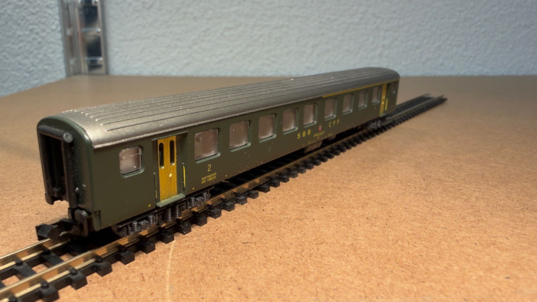 Modellini di ferrovie: MiniTrain Personenwagen Spur N – Usato da Schlieren venduto da rat_lq6b 3
