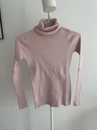 2 Süsse Rollkragenpullover M und S Grösse