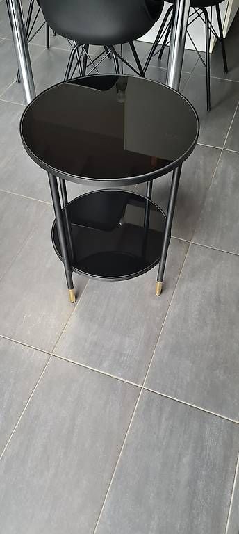 Tables: Table basse  – D'occasion à Monthey par and_c5w8