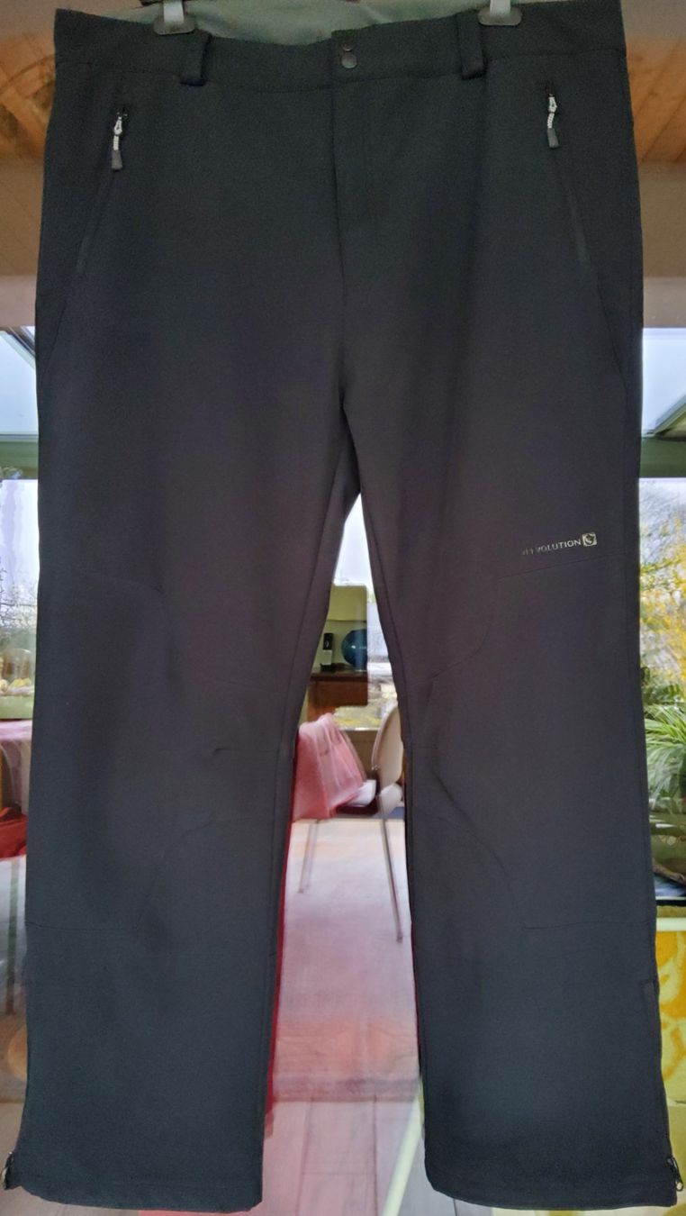 Pantaloni: Winter Wanderhose/Skihose, Softshell, Herren – Usato da Le Vaud venduto da Cherzemacheri