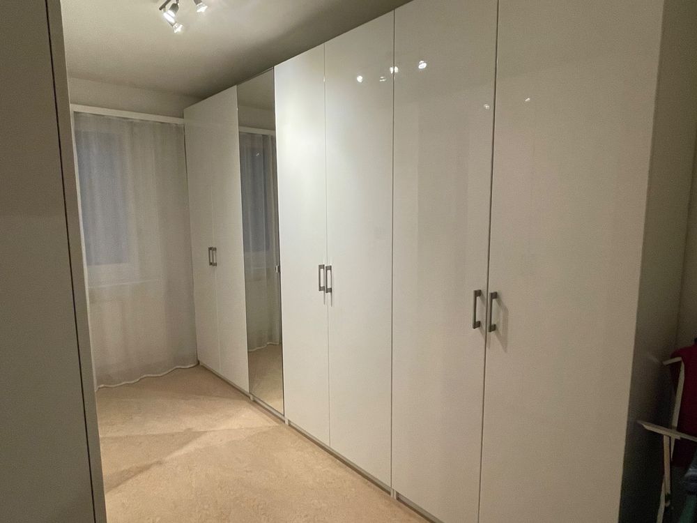 6 Hochglanz Türen & 1 Spiegel für Ikea Pax Schrank (Gebraucht) in ...