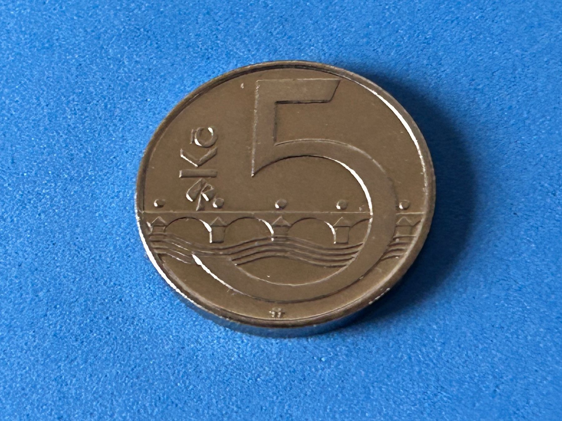 Tutti le monete: Czech Republic - 5 Korun 2020 – Usato da Corcelles NE venduto da AJKader 6