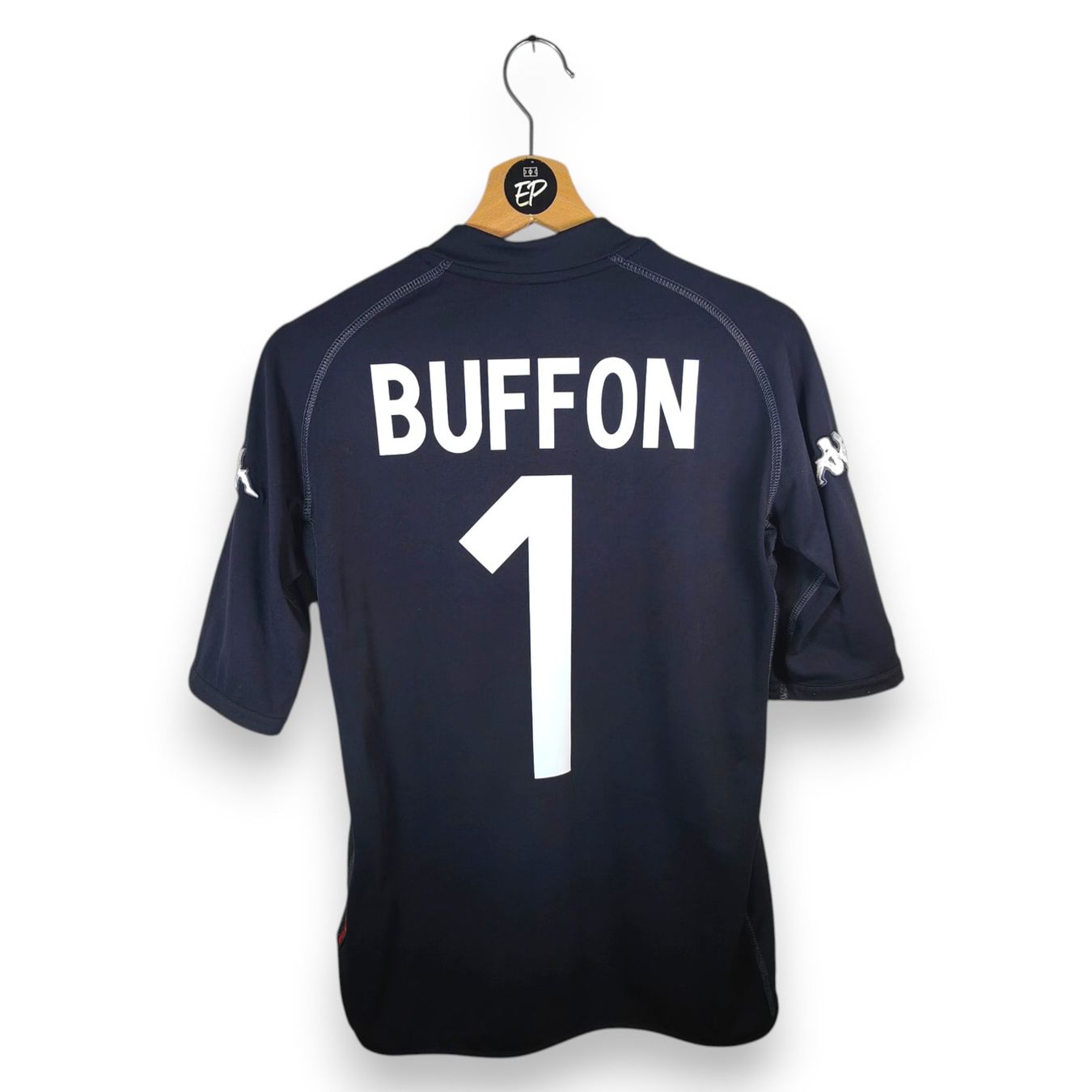 Kappa Canottiere & Pantaloni: Original 2002 Italy GK Trikot Buffon – Usato da Martigny venduto da eternalpitch