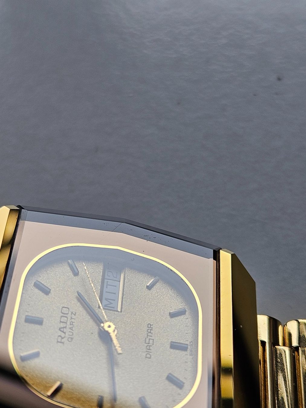 Rado Orologi: 120 Rado Diastar Day Date Quartz – Usato da Berikon venduto da mmm21 3