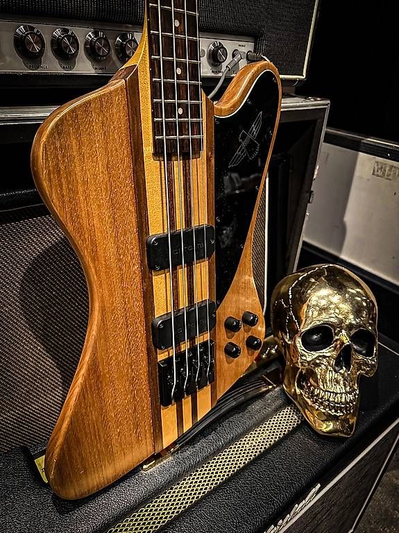 Epiphone Strumenti musicali: Epiphone T Bird Pro bass thunderbird – Usato da Montreux venduto da Alligator-AMPS