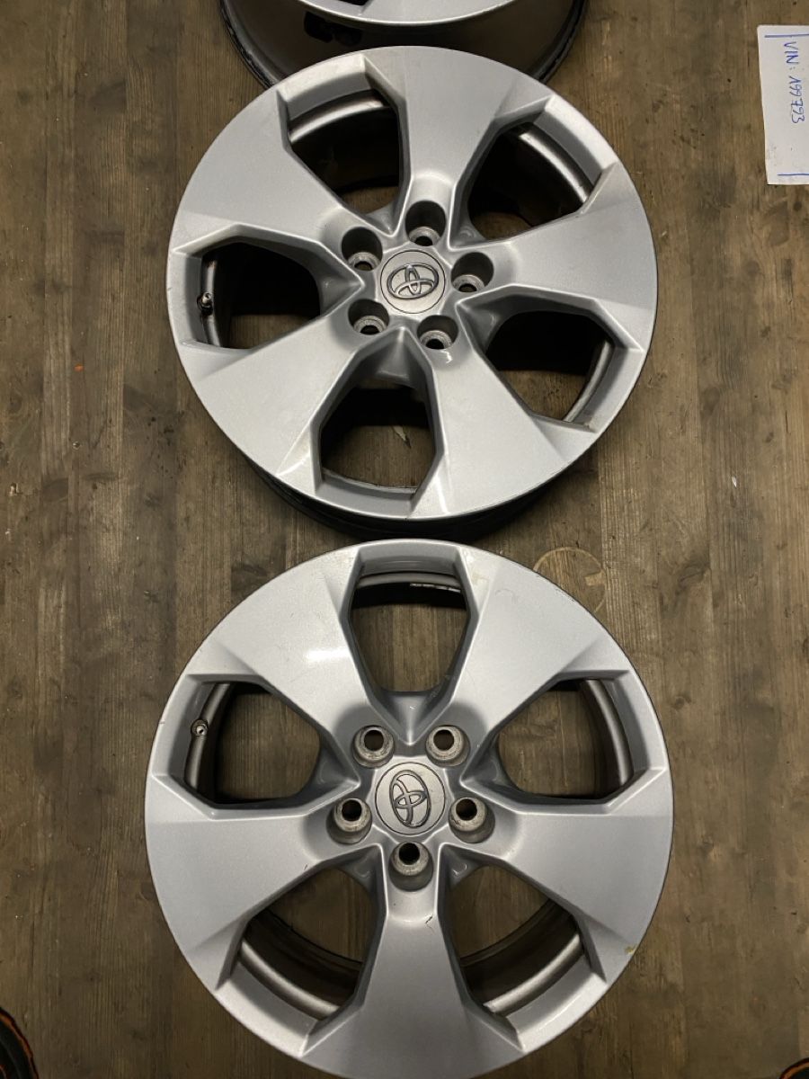 Toyota Cerchioni: RAV4 Felgen – Usato da Altdorf UR venduto da speedrs9 1