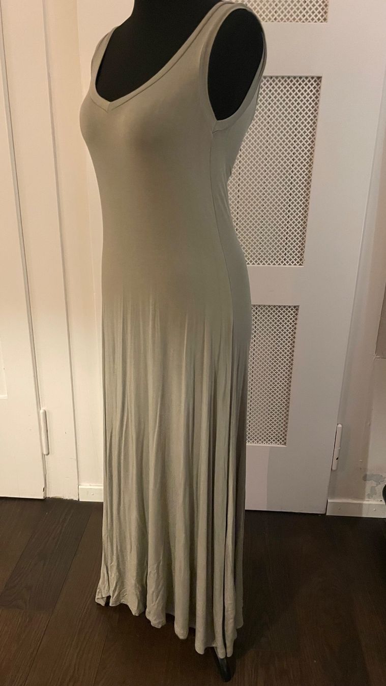 Vestiti: Join Clothes Kleid Grösse 38 nie getragen – Usato da Zollikon venduto da rundbsurf 2