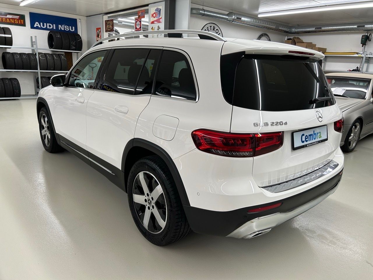 Mercedes-Benz Automobili: Unfallfreier GLB 220d 4matic Progress. 1. Hand. Standheizung – Usato da Witterswil venduto da alpencharly 2