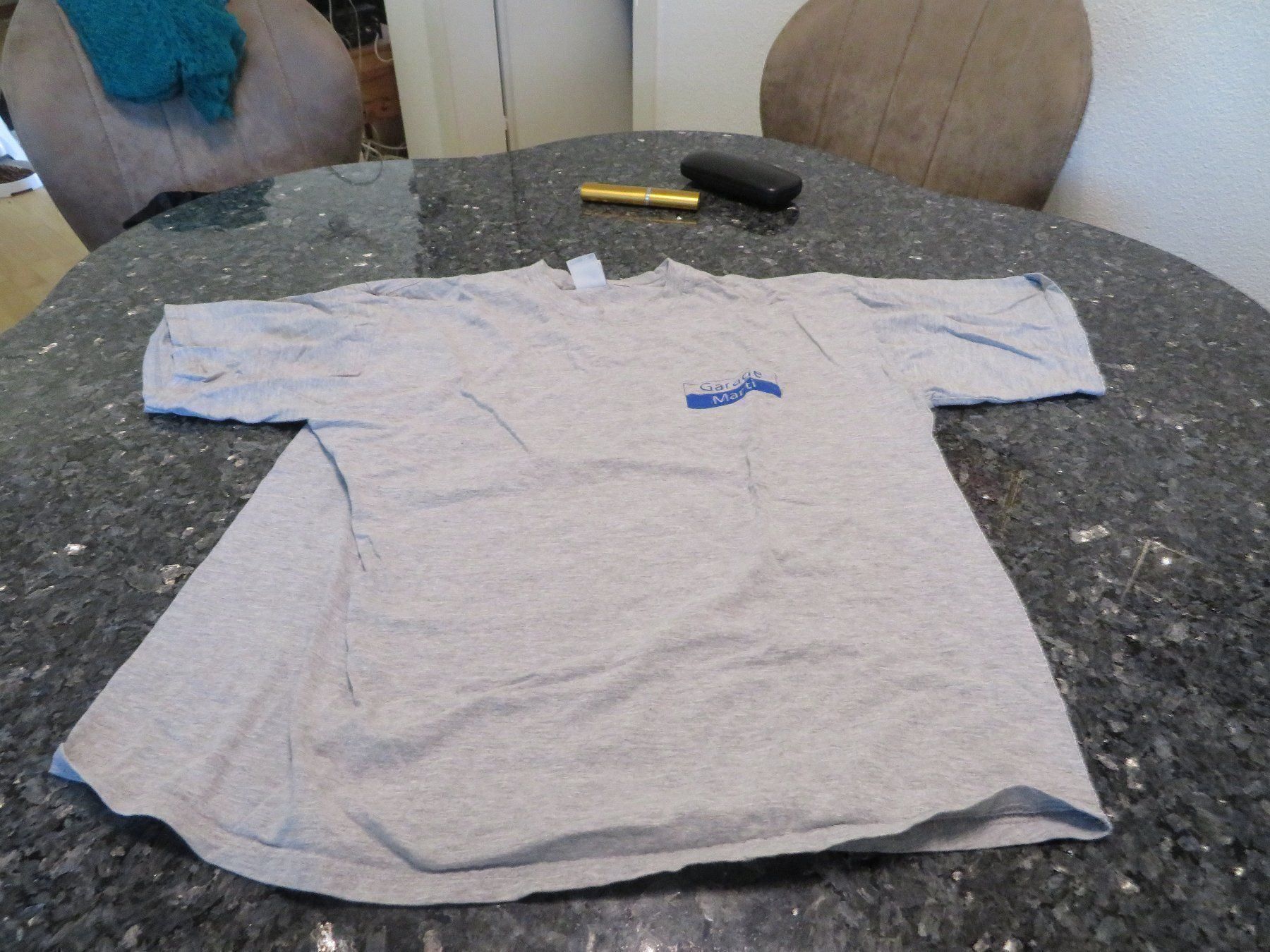 Lotti di vestiti: Hosen   Weste  T-Shirt  Jacken – Usato da Rüfenacht BE venduto da tial70 5