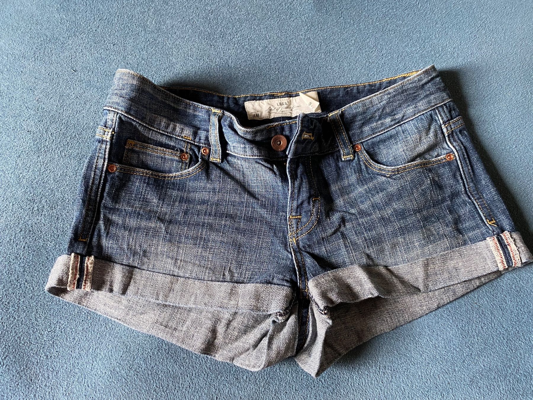 H&M Jeans: 2x Jeans Hosen – Gebraucht aus Klosters von Rigi98 2