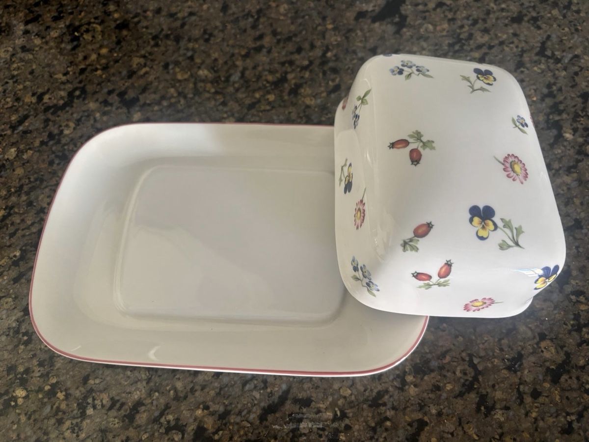 Autre vaisselle: Beurrier Villeroy et Boch – Neuf (Voir description) à Poliez-Pittet par dav_h8tl 1