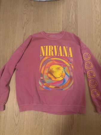 Oversized Nirvana sweatshirt