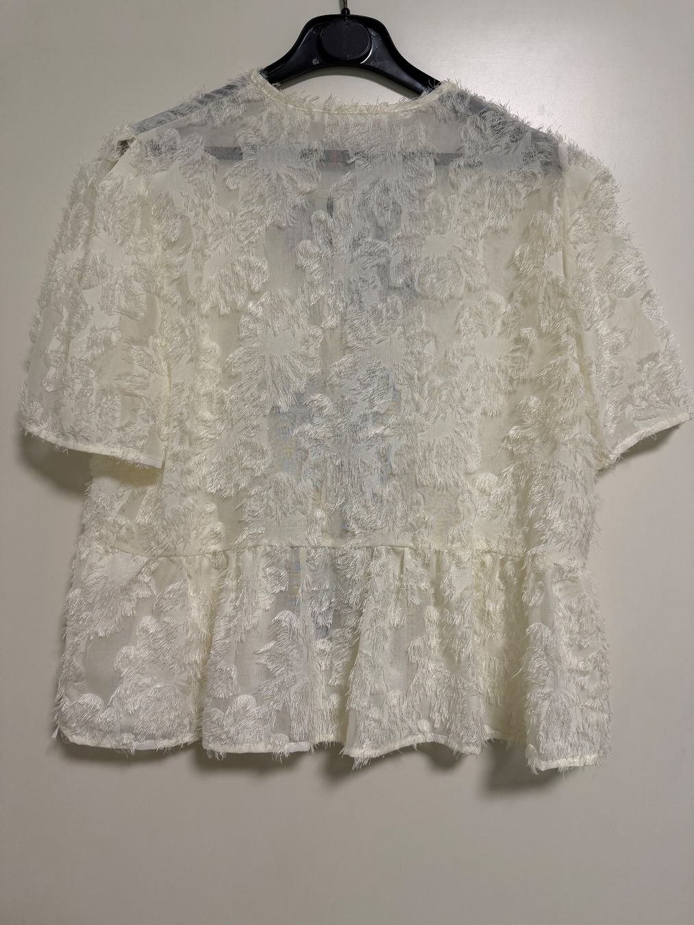 Camicette: Weisse Bluse mit schwarzen Schleifen  Gr M – Nuovo (secondo la descrizione) da Basel venduto da iulia_haul 1