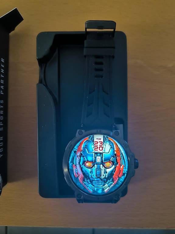 Uhren: Grosse Digitale touchscreen Activity Uhr - Bluetooth – Gebraucht aus Luzern von Michel811 4