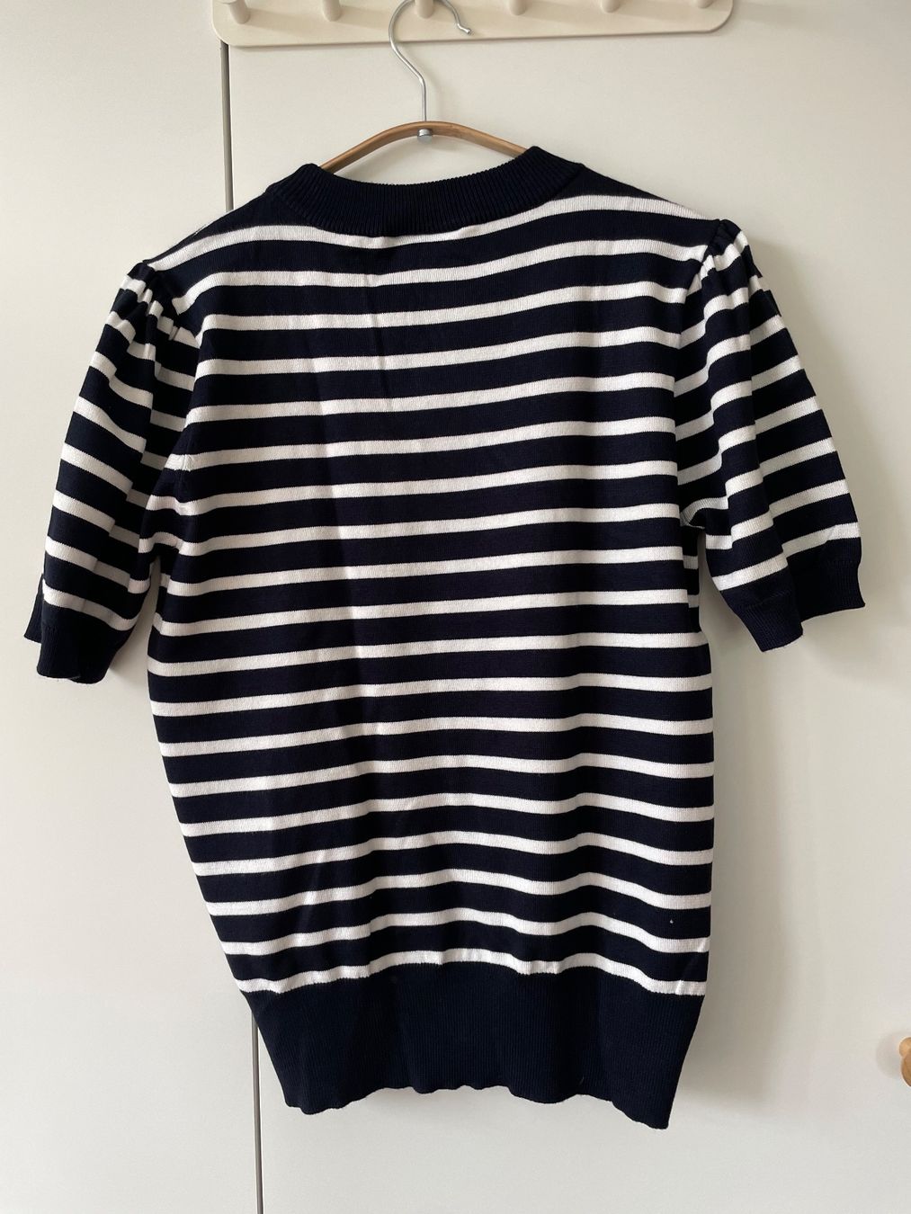 T-shirt: Saint Tropez Mila Strickshirt gestreift mit Puffärmeln Gr. M – Usato da Neukirch an der Thur venduto da bee88 1