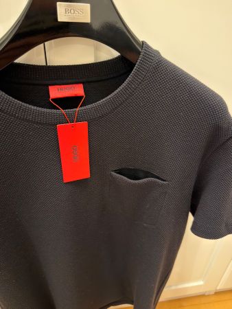 NEU HUGO T-Shirt Relaxed Fit – schwarz, Gr.M - sehr stylisch