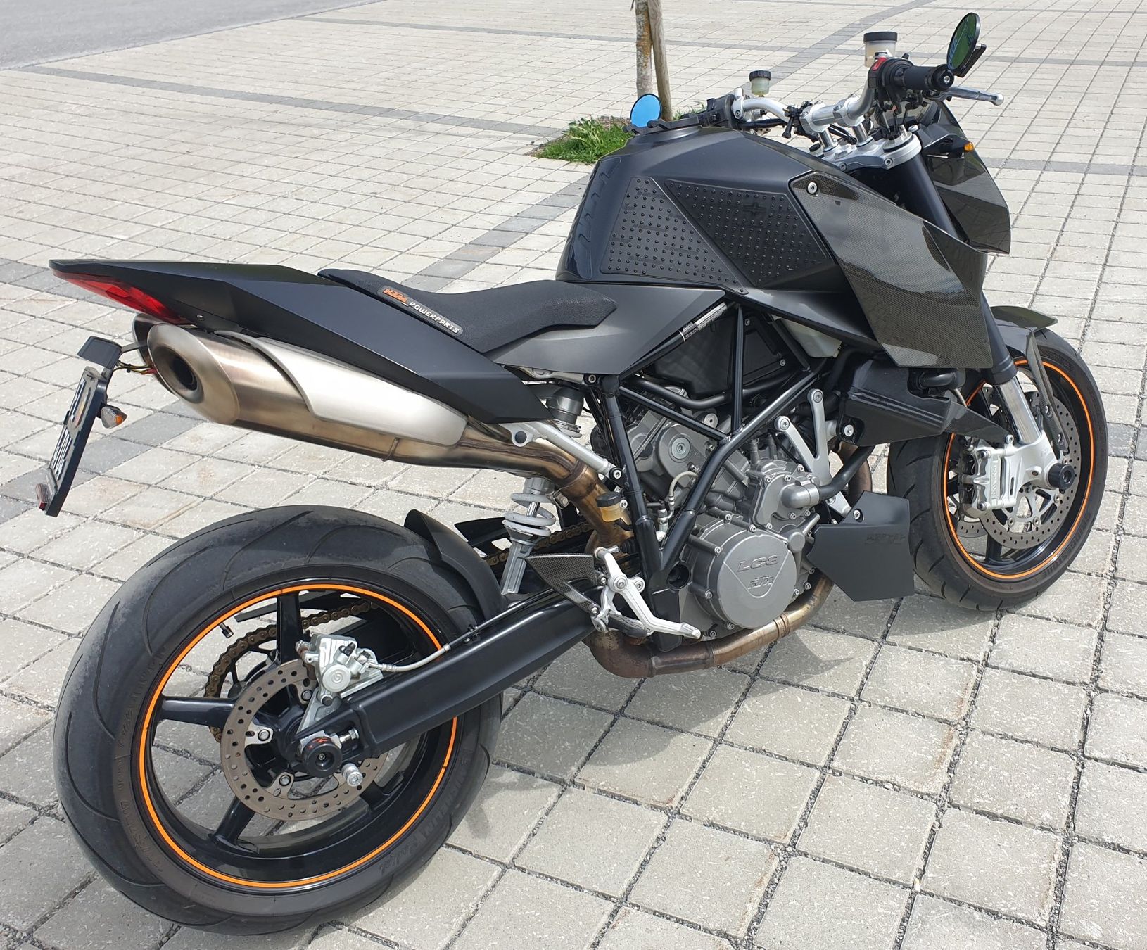 KTM Strada: KTM 990 Superduke Jg. 2010 – Usato da Schaanwald venduto da alo_66c6 2