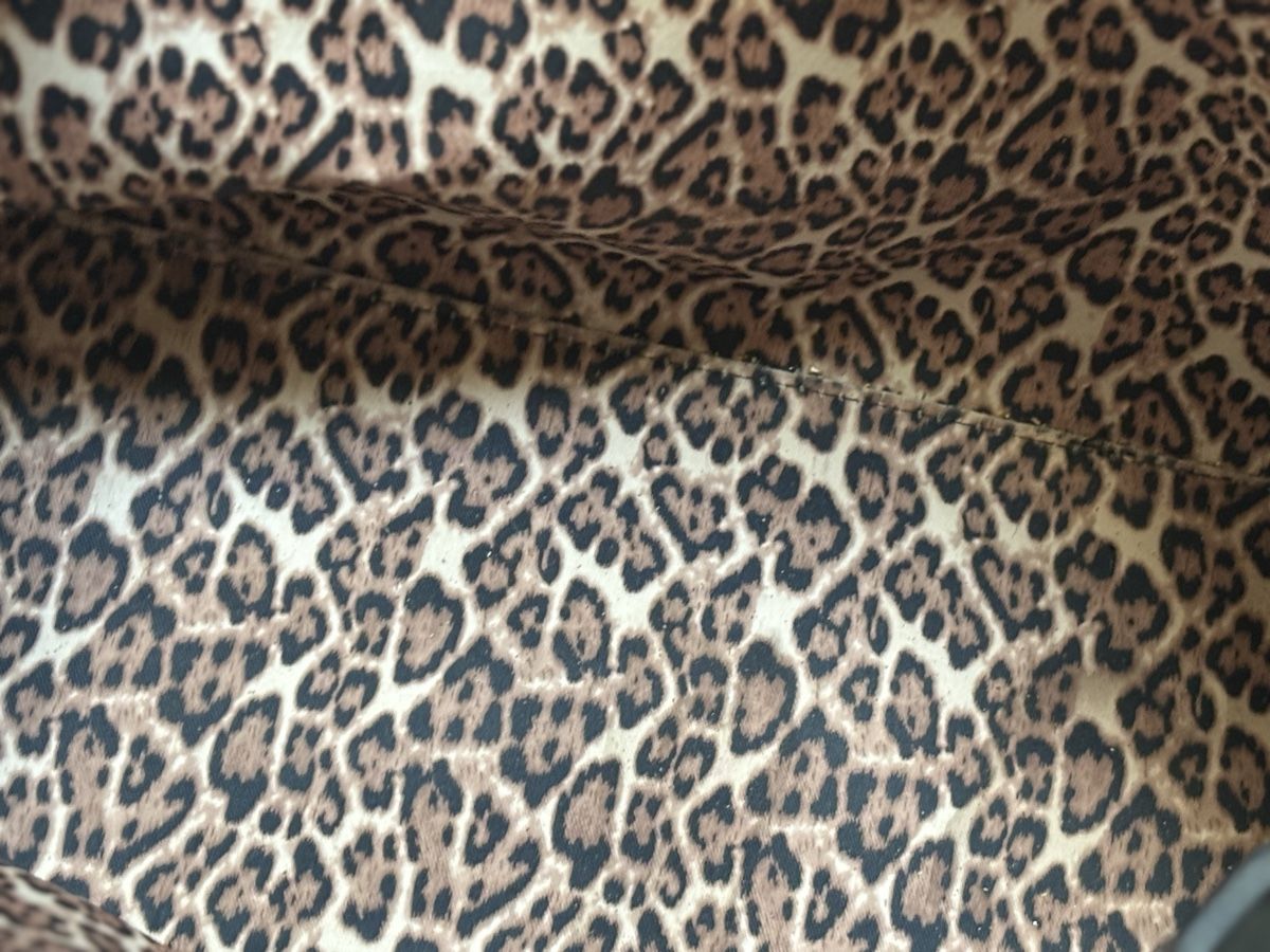 Guess Sacs femmes: Sac GUESS – D'occasion à Porrentruy par Zamourette 2