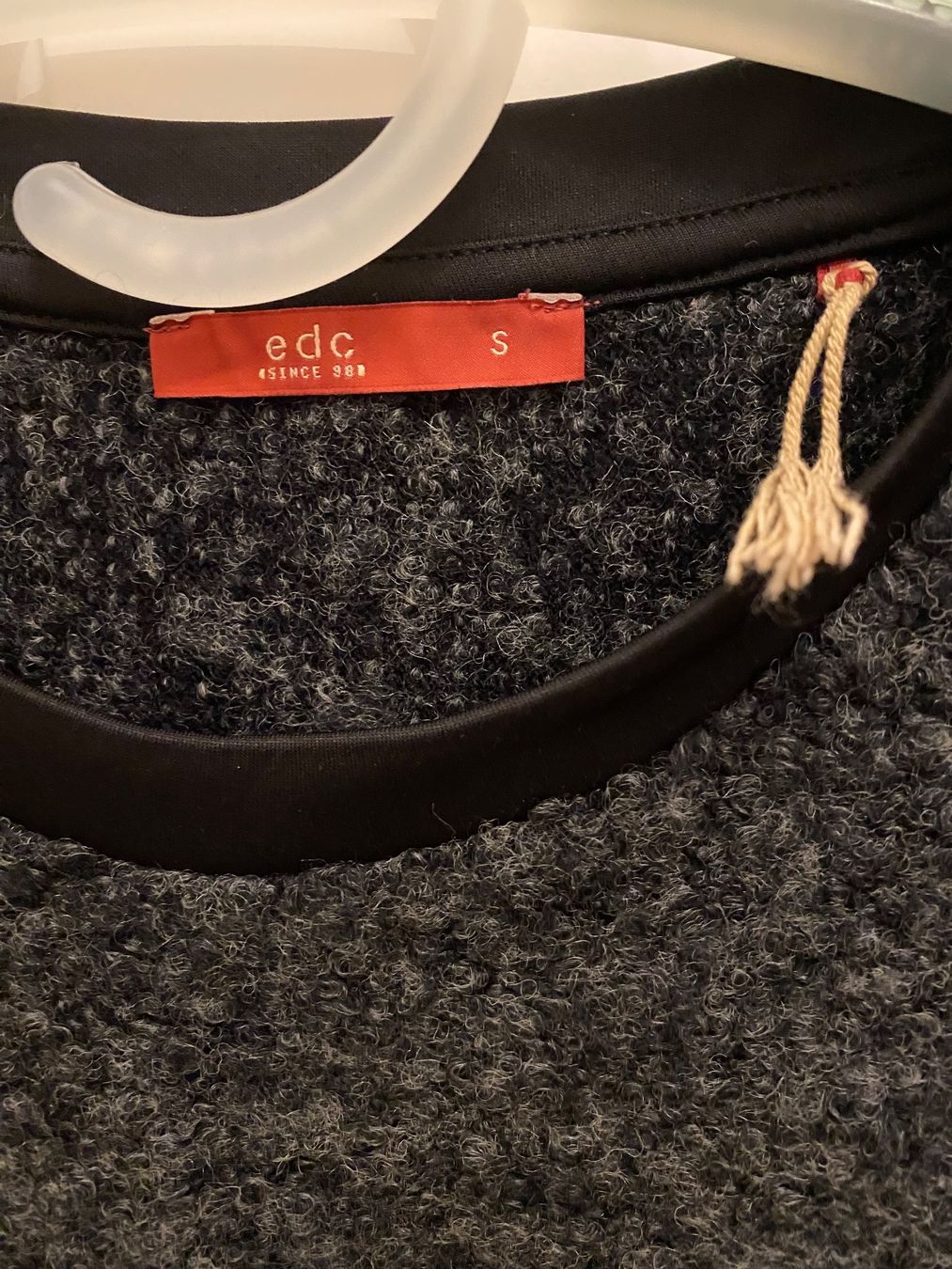 Esprit Maglioni & Felpe: Neu - Strickjacke von EDC, g. S, dunkelgrau – Nuovo (secondo la descrizione) da Zürich venduto da ZuriShrek 2