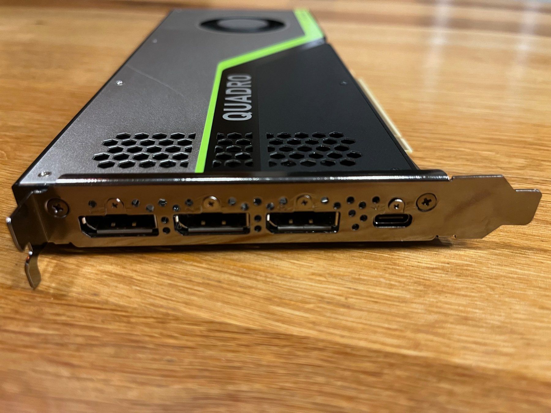 Nvidia Grafikkarten: Nvidia Quadro RTX 4000 – Gebraucht aus Zofingen von  2