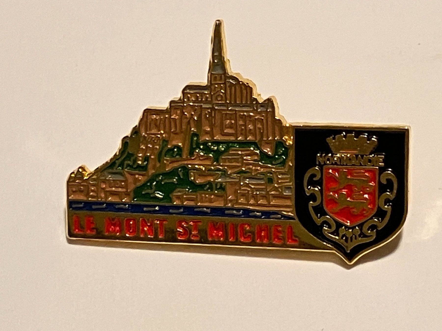 Plaketten & Abzeichen: 1 Pin Le Mont St. Michel – Gebraucht aus Basel von djwwpp
