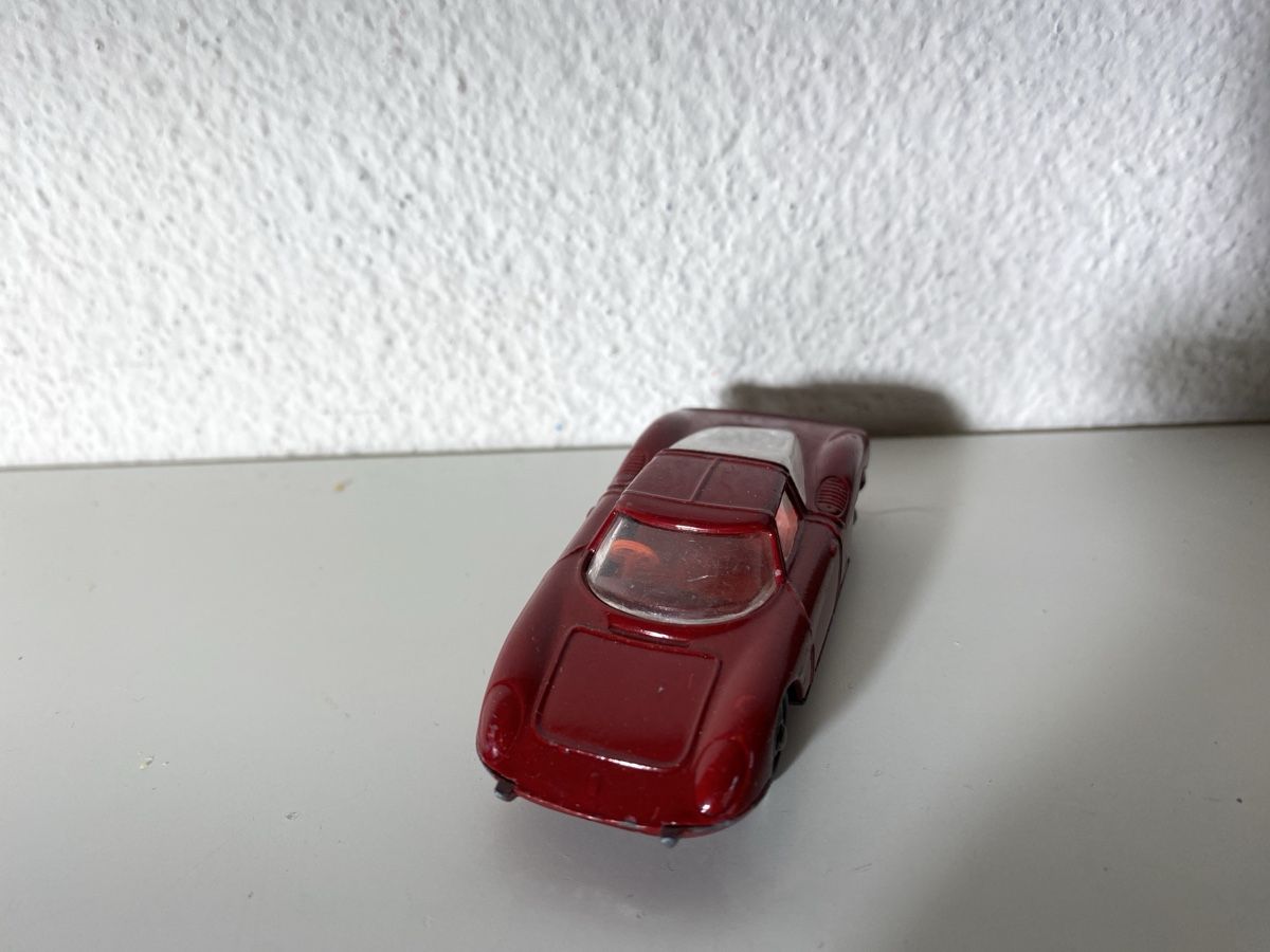 Modellini d'auto: Husky Ferrari – Usato da Winterthur venduto da ben_9vxx 1