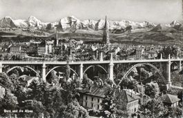Bern und die Alpen