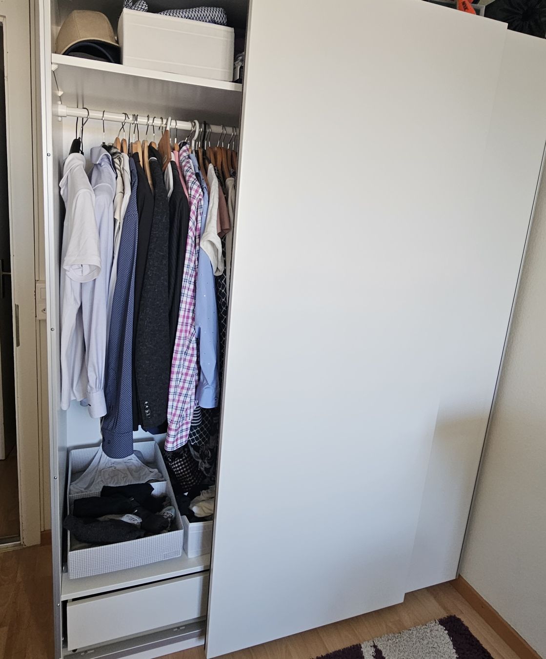 Armadi: Kleiderschrank PAX – Usato da Bern venduto da Angie.me 2