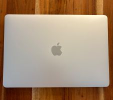 MacBook Pro 13 (2017, Zwei Thunderbolt)