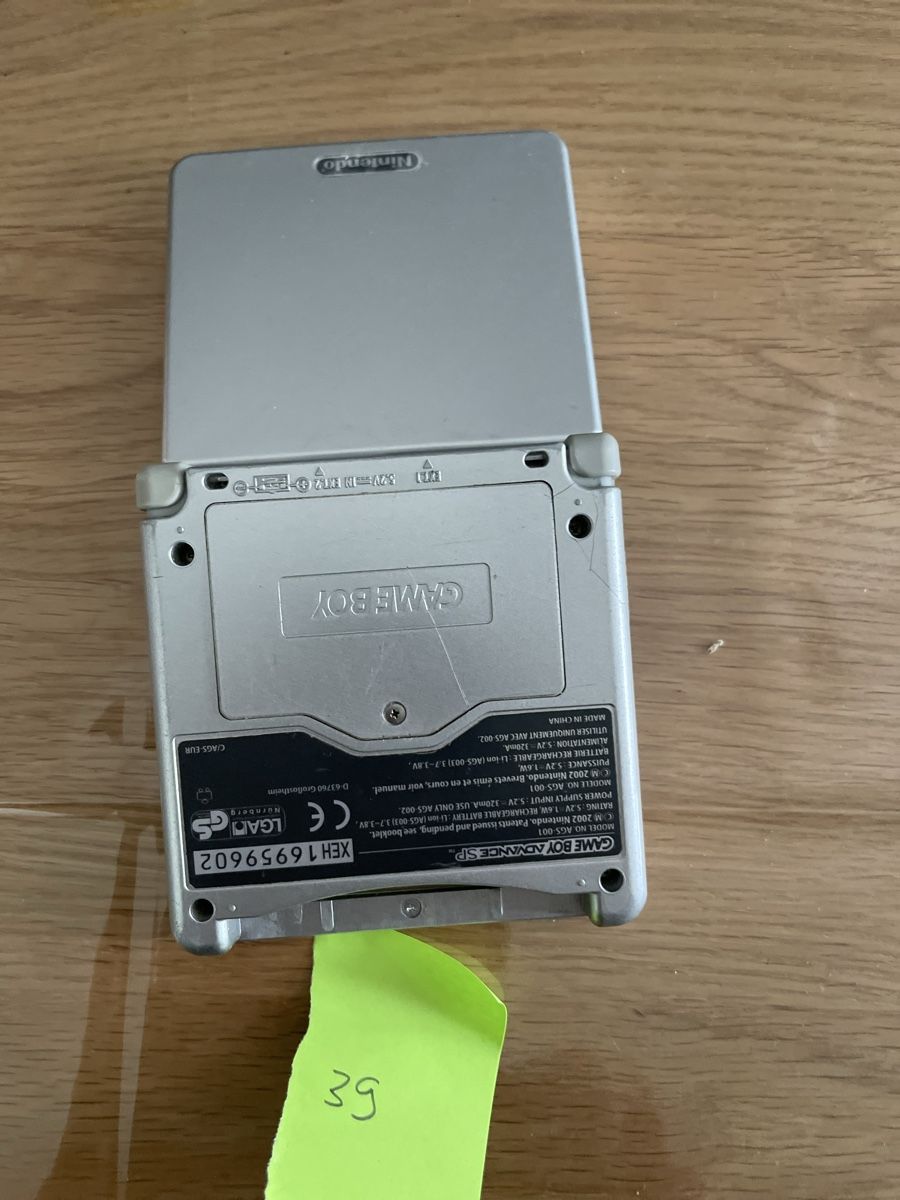 Nintendo Console: Nintendo Game Boy Advance SP Silber, – Usato da Bazenheid venduto da Toni0141 2