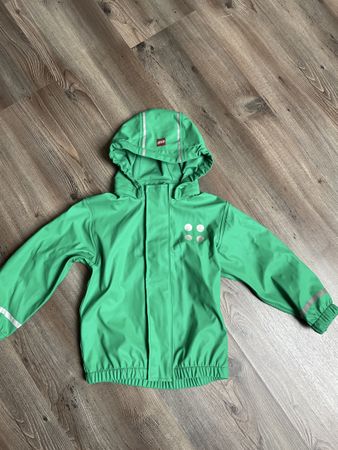 Neuwertige Lego Regenjacke 98
