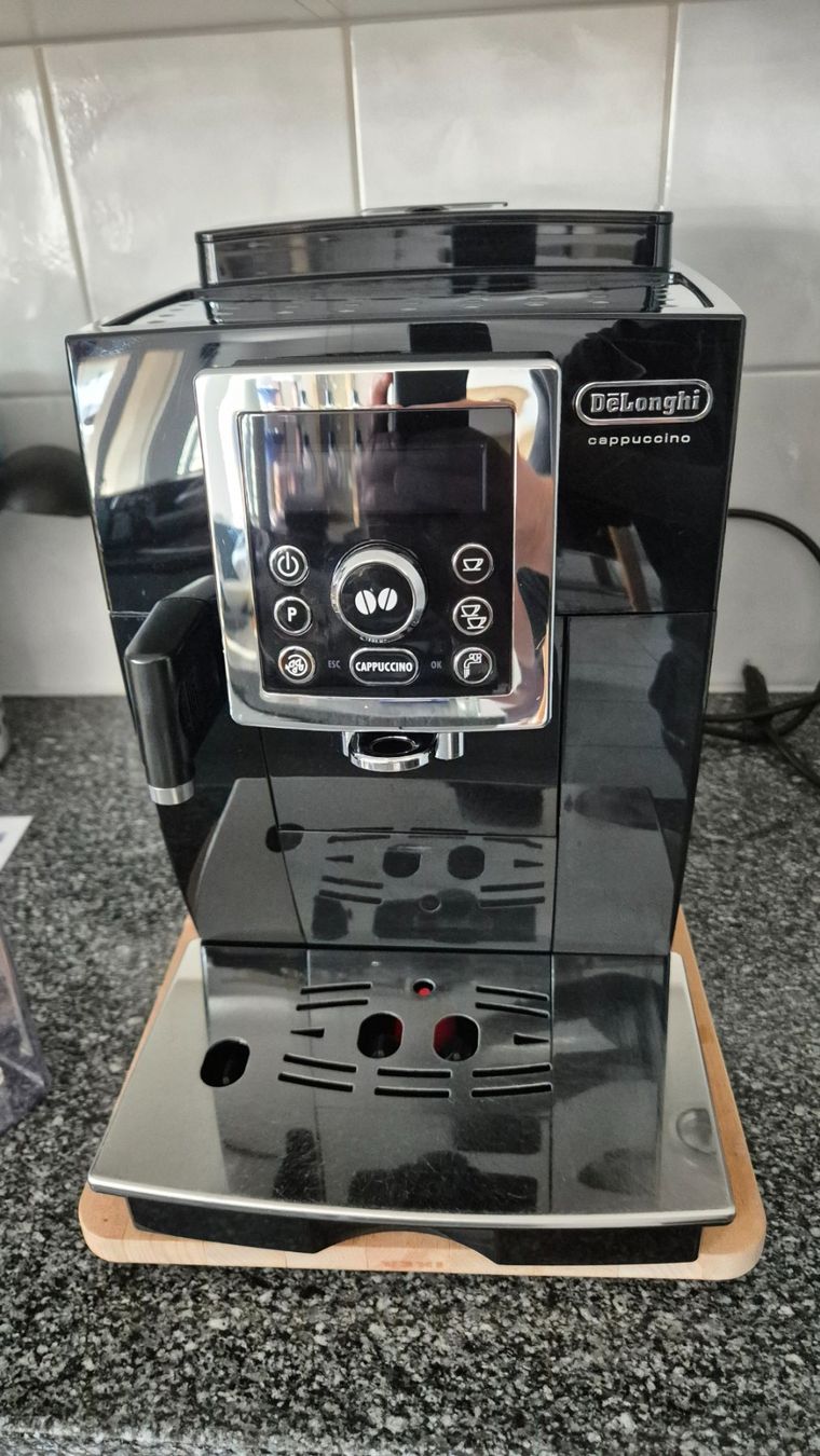 De'Longhi Macchine per caffè & Macchine per espresso: De Longhi Perfetto Cappucino – Usato da Studen BE venduto da Raf_w 2